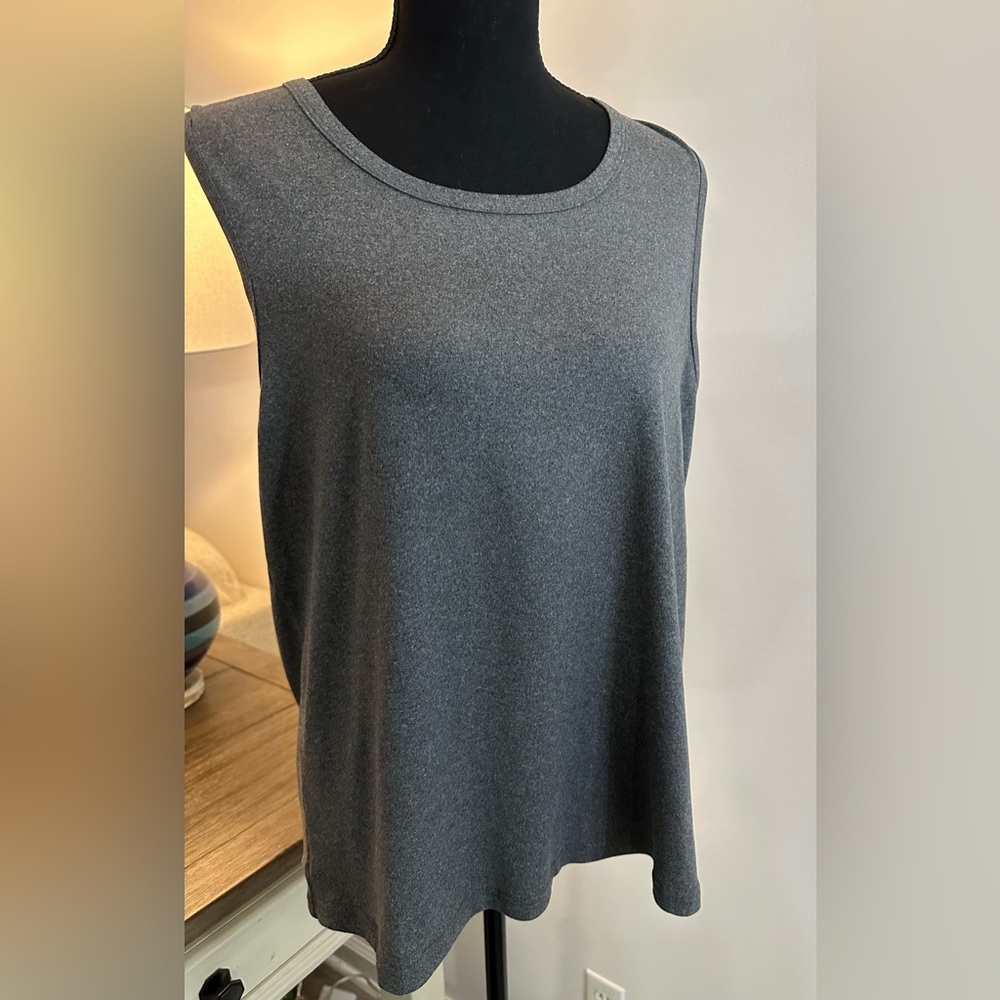 Fit Collection Exercise Gray Top - Size XL